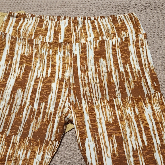 Bke tank top lularoe tc leggings - Picture 7 of 7